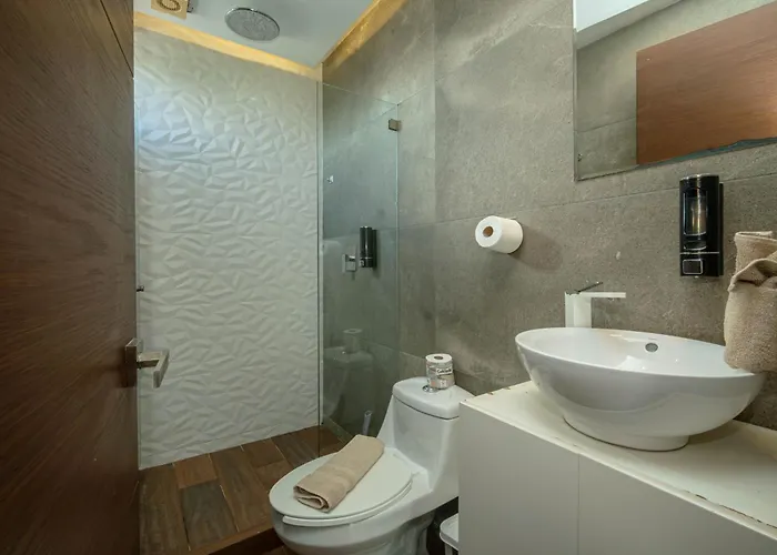 Appartamento 501ph - Spacious In The Center, Only 10 Minutes Walking Distance To The Beaches *
